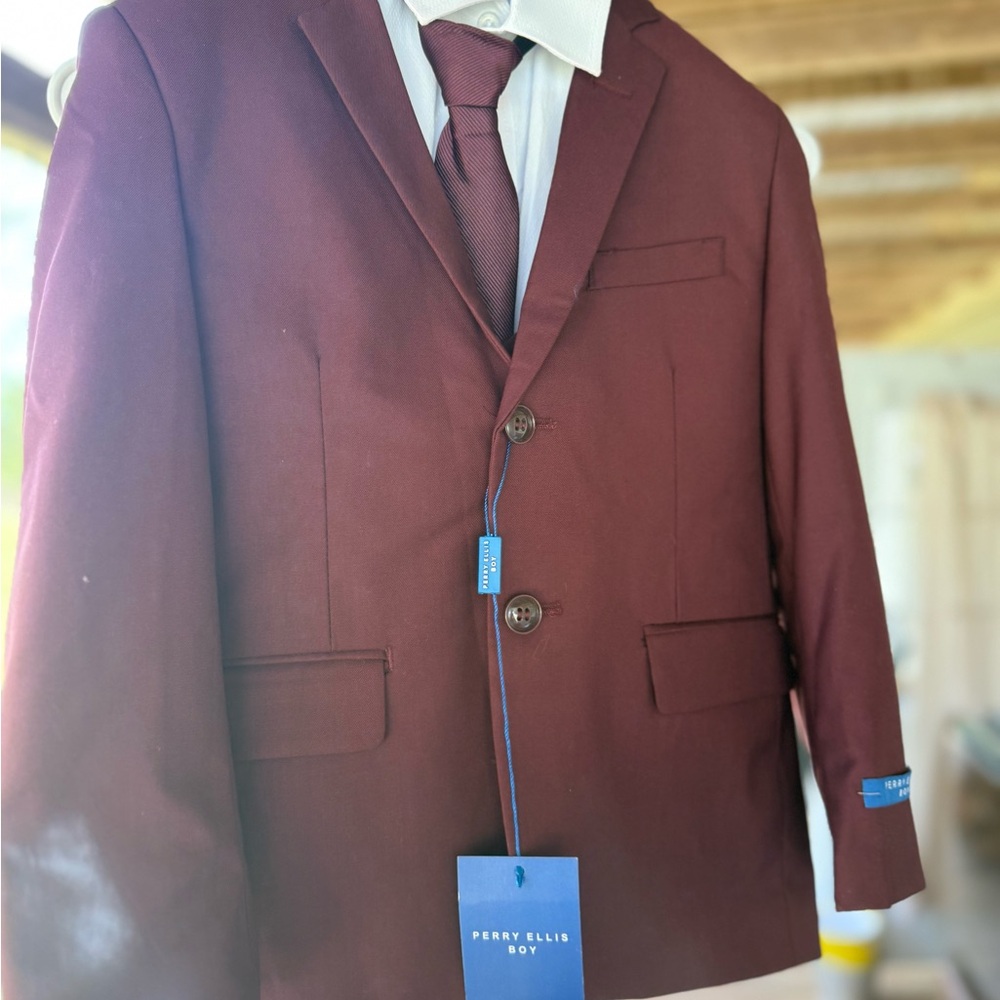 Perry Ellis Suit